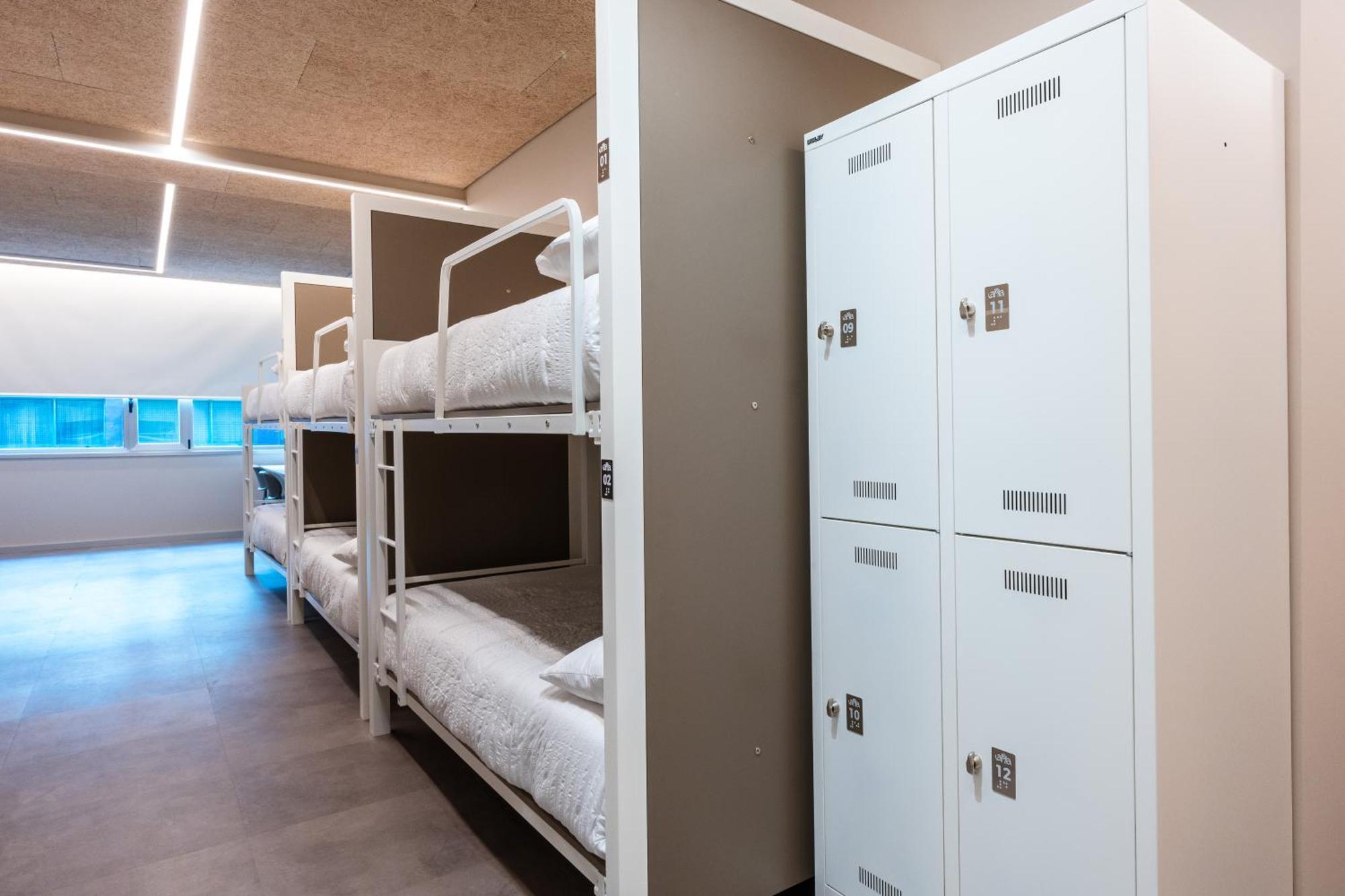 Lamia Bbk Women Hostel-Solo Mujeres Bilbao Exterior photo